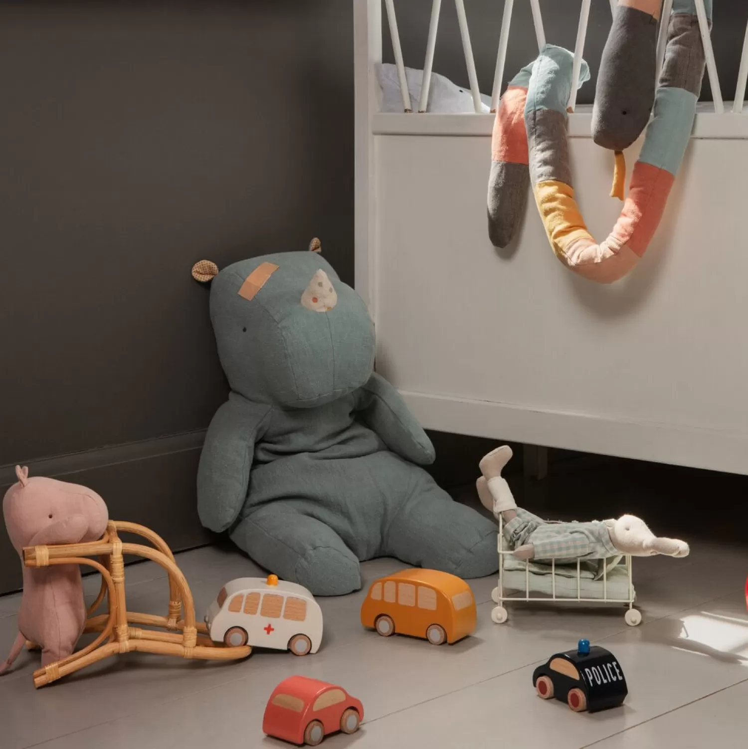 Maileg Wooden Ambulance Online